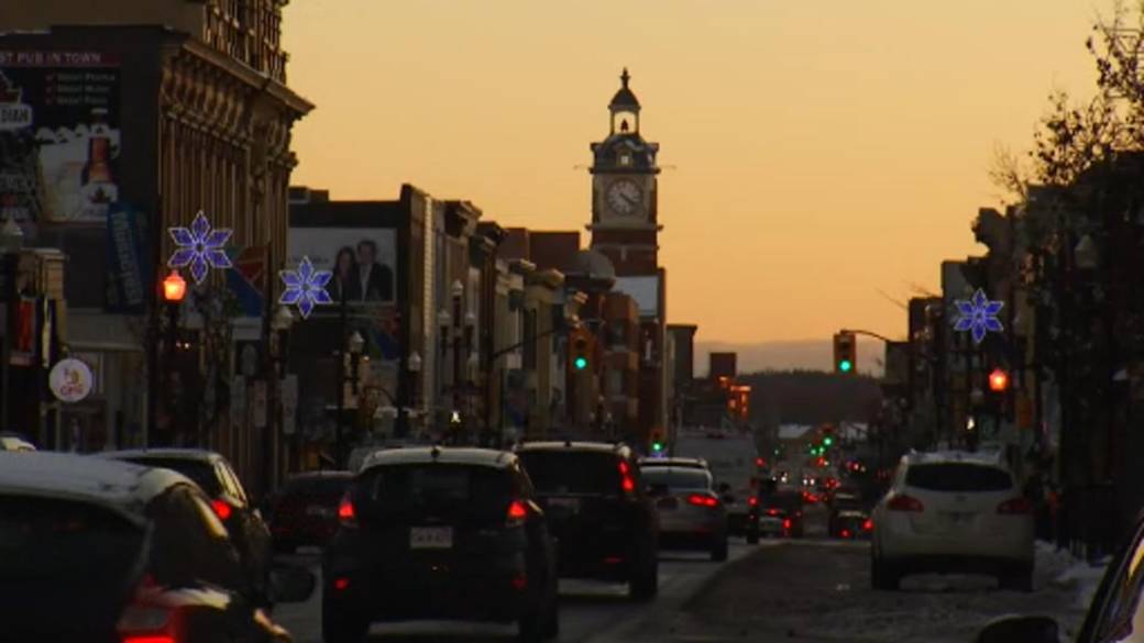 Click to play video: 'Locals share their New Year’s resolutions'
