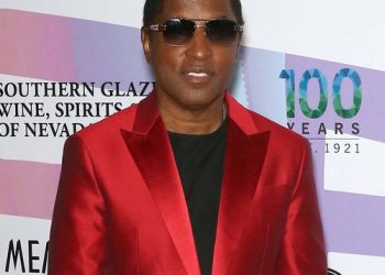 Babyface recalls mediating recording session for Mariah Carey and Whitney Houston