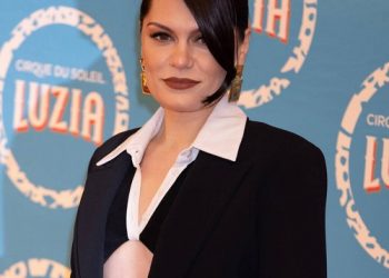 Jessie J calls out ‘comments about pregnancy’ after sharing baby news
