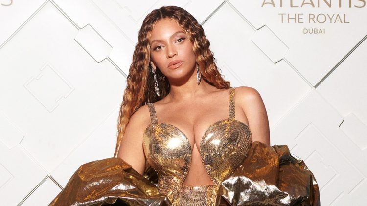 Inside Beyoncé’s Invite-Only Dubai Concert: Singer Performs First Show in Four Years and Duets With Blue Ivy