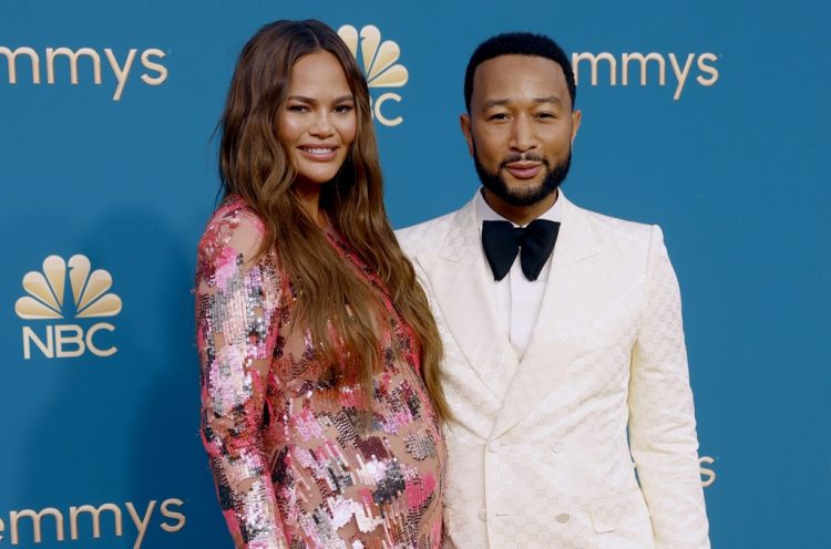 Chrissy Teigen & John Legend Share First Photo & Name of Their New Baby Girl: ‘We Are In Bliss’