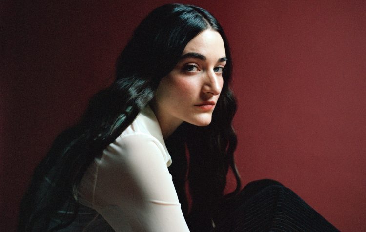 Etta Marcus – ‘Heart Shaped Bruise’ EP review: a deep, dark trip to the land of make-believe