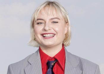 Låpsley – ‘Cautionary Tales of Youth’ review: multi-layered pop storytelling