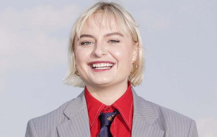 Låpsley – ‘Cautionary Tales of Youth’ review: multi-layered pop storytelling