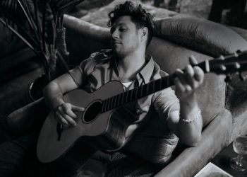 Niall Horan Teases Third Album With ‘Heaven’-ly Song Snippet, Mystery Boxes Sent to Fans