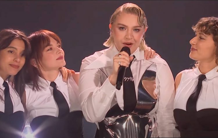 Watch Self Esteem perform ‘I Do This All The Time’ on ‘Corden’
