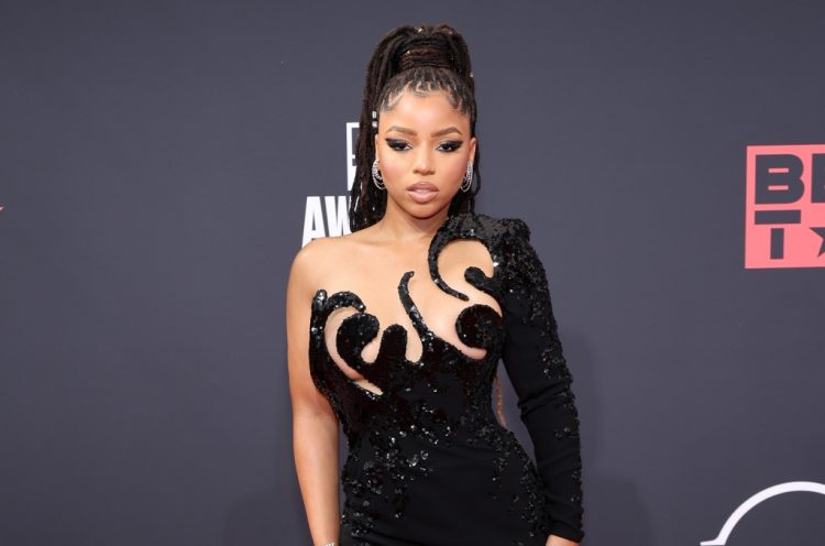 Chlöe’s Sleek New Single ‘Pray It Away’ Is Here