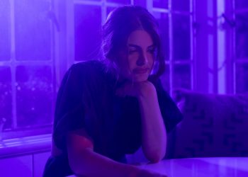 Lorde’s Sister Indy Gets Into the Family Business With ‘Hometown’ Single