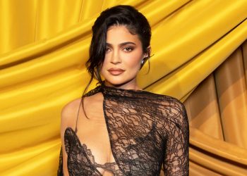 Here’s How You Pronounce Kylie Jenner & Travis Scott’s Son Aire’s Name