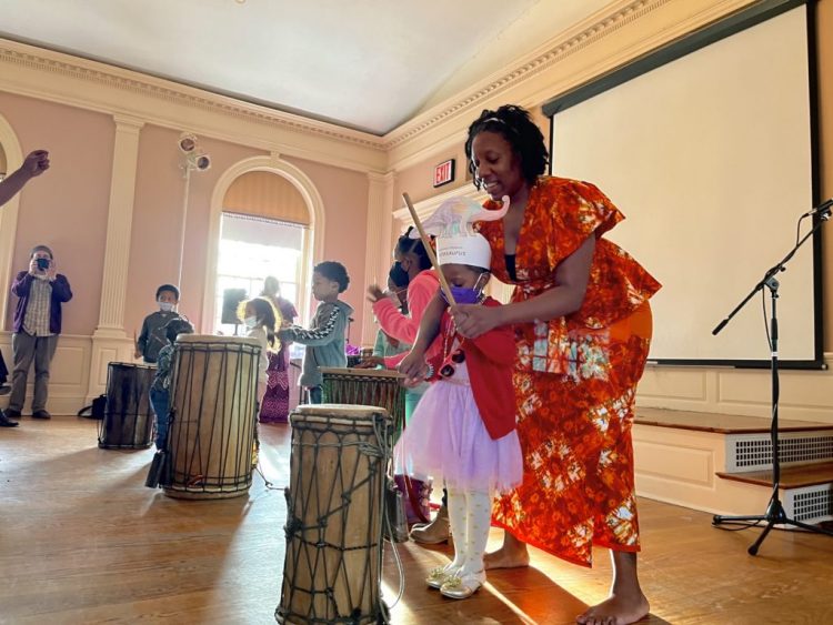 Families celebrate MLK Day with dance, music and storytelling at the New Haven Museum