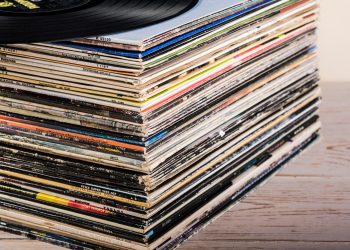 Vinyl outsells CD for first time in 35 years