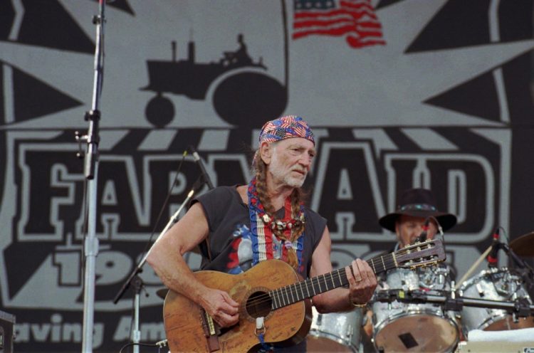 ‘Willie Nelson & Family‘ Documentary Debuts at Sundance Film Festival: ’A Rich Life of Beauty and Struggle’
