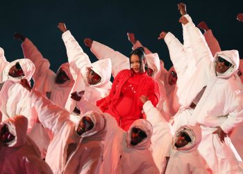 An Airborne (And Pregnant) Rihanna Brings a Parade of Hits to Super Bowl 2023 Halftime Show