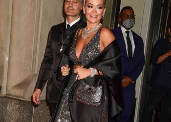 Rita Ora picked out her own engagement ring