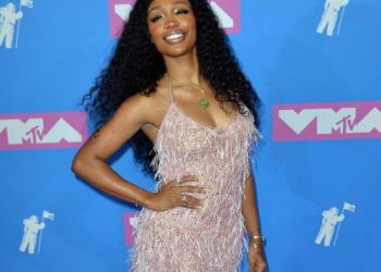 SZA to receive Woman of the Year honour at 2023 Billboard Women in Music Awards