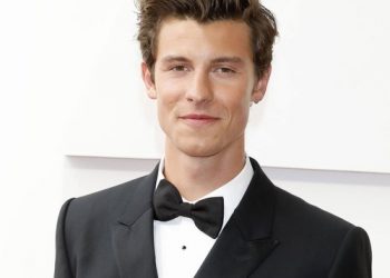 Shawn Mendes admits cancelling world tour was ‘very difficult’