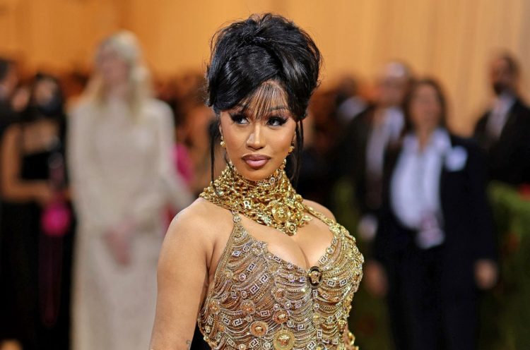 Cardi B Says Court-Ordered Service Was ‘The Best Thing’ to Happen