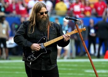 Top 11 Super Bowl National Anthem Performances