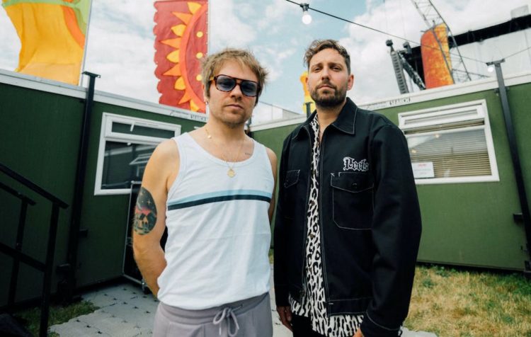 Watch Enter Shikari’s Rou Reynolds join You Me At Six onstage