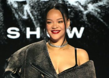 Rihanna Says Motherhood Encouraged Her to Perform at the Halftime Show: “It’s Important for My Son to See”