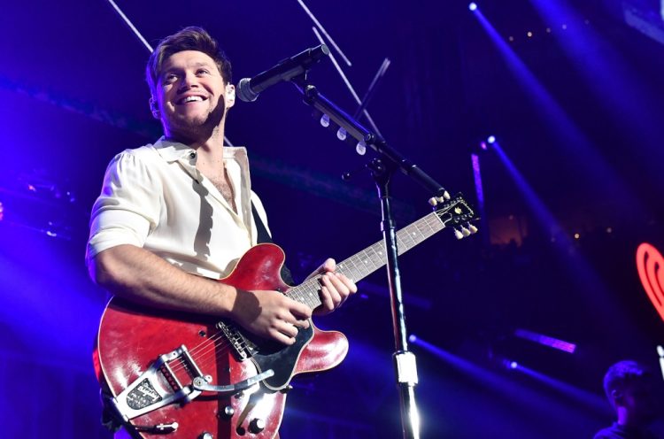 Niall Horan Strums ‘Heaven,’ Talks Katy Perry Saving Him on ‘X Factor’ in Emotional Final ‘Late Late Show’ Appearance