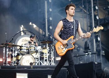 Royal Blood announce homecoming Brighton Beach show