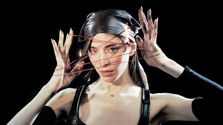 Caroline Polachek‘s ’Desire, I Want To Turn Into You‘ Is An Impressive Pop-Science Flex