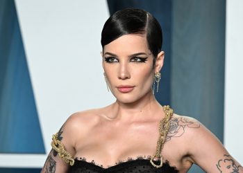 Halsey to Release Solo Version of Post Malone Collaboration ‘Die For Me’