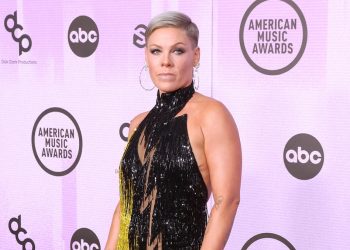 P!nk Says She’s ‘The Bionic Woman’ After Recovering From Surgery & Pandemic Quarantine