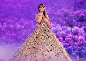 Swiftie Couple Gets Married During Taylor Swift’s Eras Tour Stop in Arizona