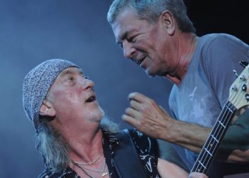 Deep Purple recall ‘pretty hostile’ police situation when Smoke On The Water riff was born