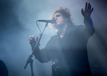The Cure’s Robert Smith Negotiates Refunds From Ticketmaster on ‘Unduly High’ Fees