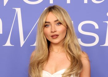 Sabrina Carpenter announces deluxe edition of ‘Emails I Can’t Send’