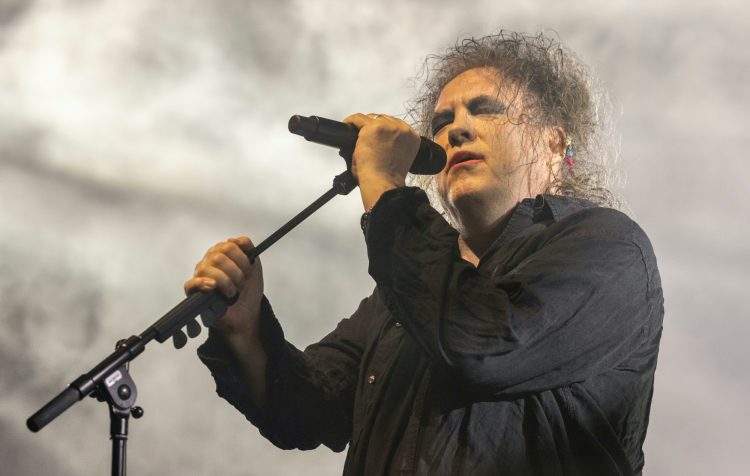 Robert Smith pushes Ticketmaster to give money back for “unduly high” prices for The Cure’s US tour