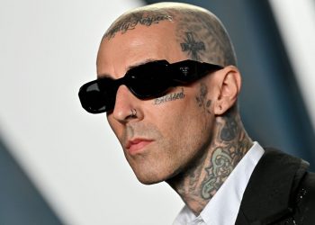 Travis Barker Thanks Fans for Support After Finger Surgery: ‘See You Guys on Tour Soon’