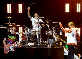 Blink-182 postpone Mexico and South American dates to 2024