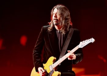 Dave Grohl to help feed the homeless for second LA-based charity