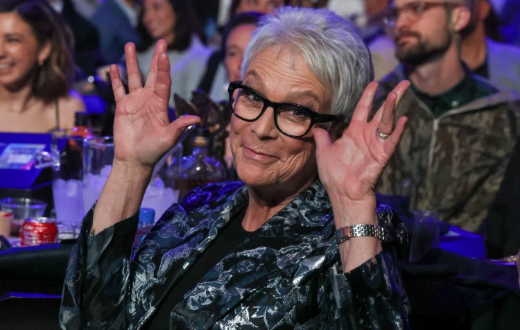 Jamie Lee Curtis calls for matinee concerts: “I want to hear Coldplay at 1pm”