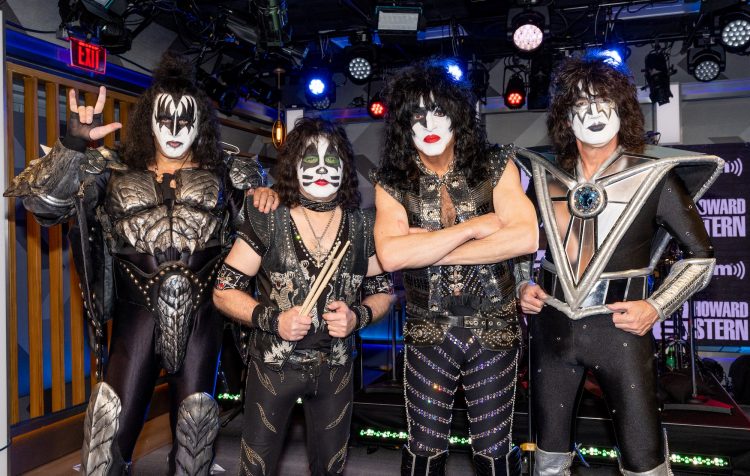 Paul Stanley says a reunion of KISS’ original line-up would be more like ‘PISS’