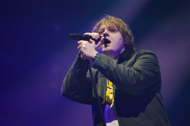 Lewis Capaldi Tells Fans He’s ‘Absolutely Devastated’ About Postponing Zurich, Milan Shows Due to Illness