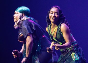 TLC & Shaggy to Embark on Hot Summer Nights Tour With Special Guests En Vogue & Sean Kingston: See the Dates