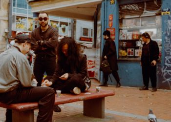 Unknown Mortal Orchestra – ‘V’ review: palm trees, pools and pain