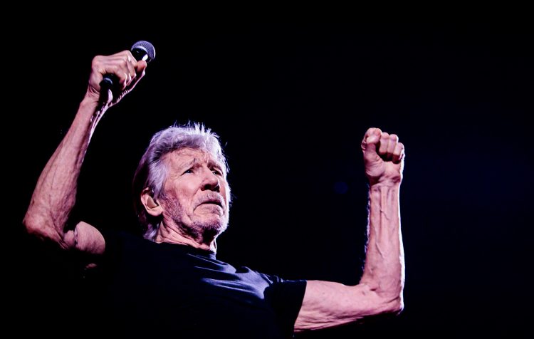 Roger Waters wins legal battle to play Frankfurt concert