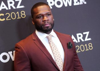 50 Cent Shares His Reaction to Draymond Green Stomping on Domantas Sabonis’ Chest