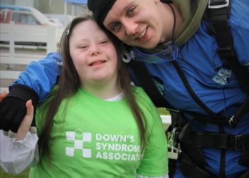 Aitch completes 15,000ft Skydive for World Down’s Syndrome Day