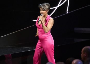 Ariana DeBose Revives, Capitalizes on Infamous BAFTA Rap for ‘Authenticity’ Concerts