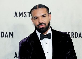 Drake Calls AI-Generated Cover of Him Rapping Ice Spice’s ‘Munch’ ‘The Final Straw’