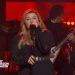 Kelly Clarkson Rocks Out for ‘American Woman’ Cover: Watch