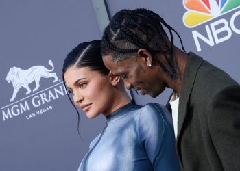 Travis Scott Leaves a Rare Comment on Kylie Jenner’s Instagram