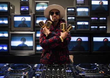 DJ Cassidy Unites 25 Hip-Hop Pioneers for ‘Pass The Mic Live!’ at Radio City Music Hall